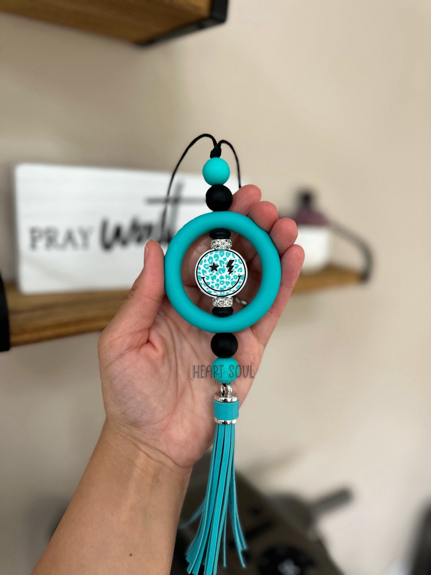 Smiley car charm - teal